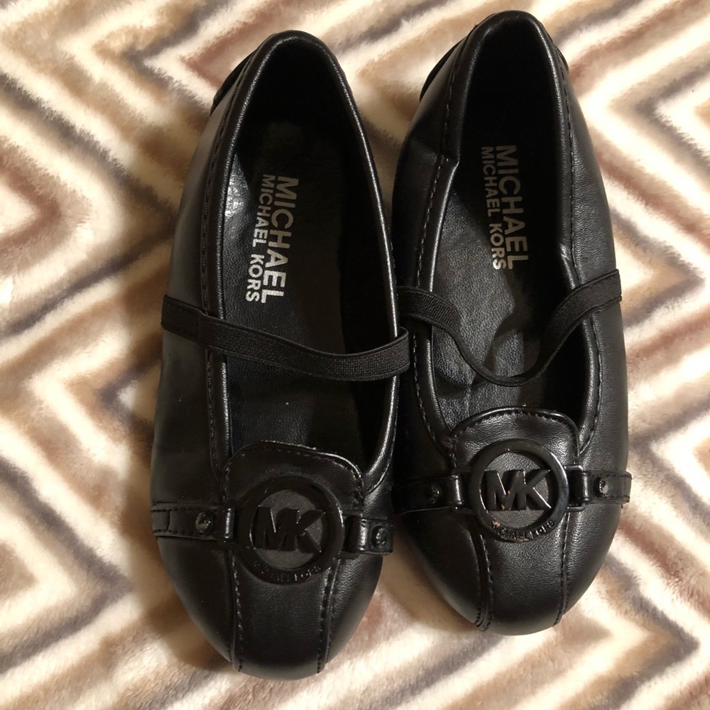 Michael Kors girl’s dress shoes